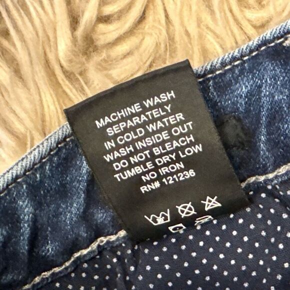 NWT Cult of Individuality Zen Mid-rise Jeans size 27 - Picture 5 of 8